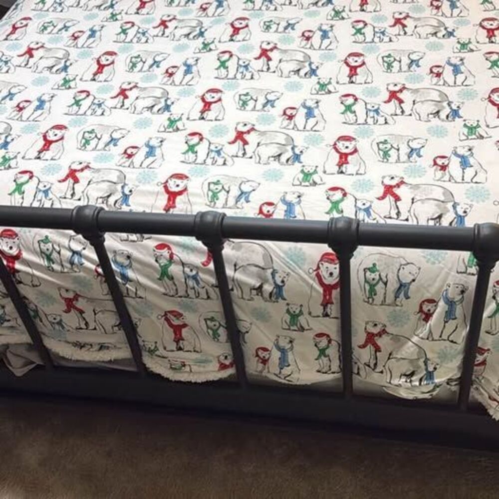 Polar Bear Pattern Comforter for King Bed